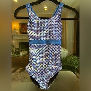 Gymnastics leotard